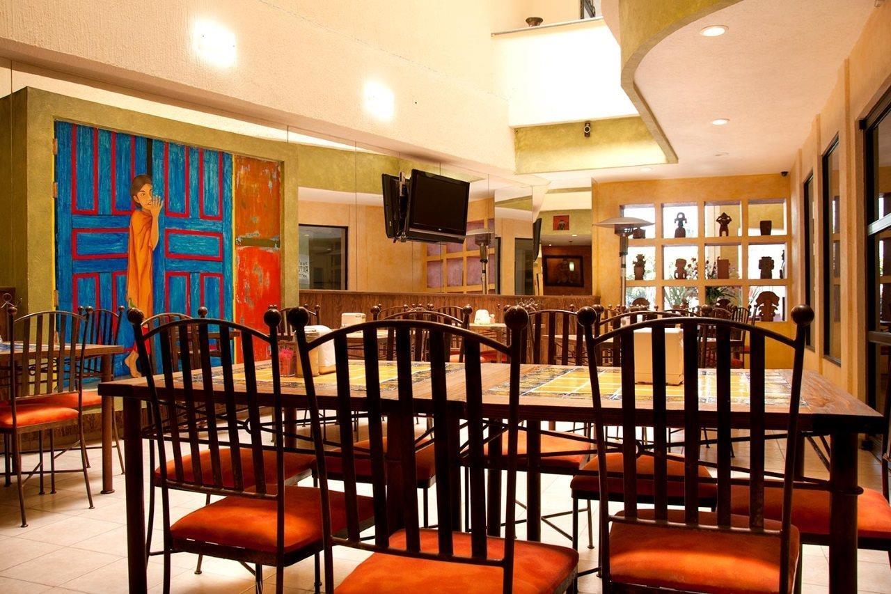 Hotel Real Azteca Boulevard León Eksteriør billede